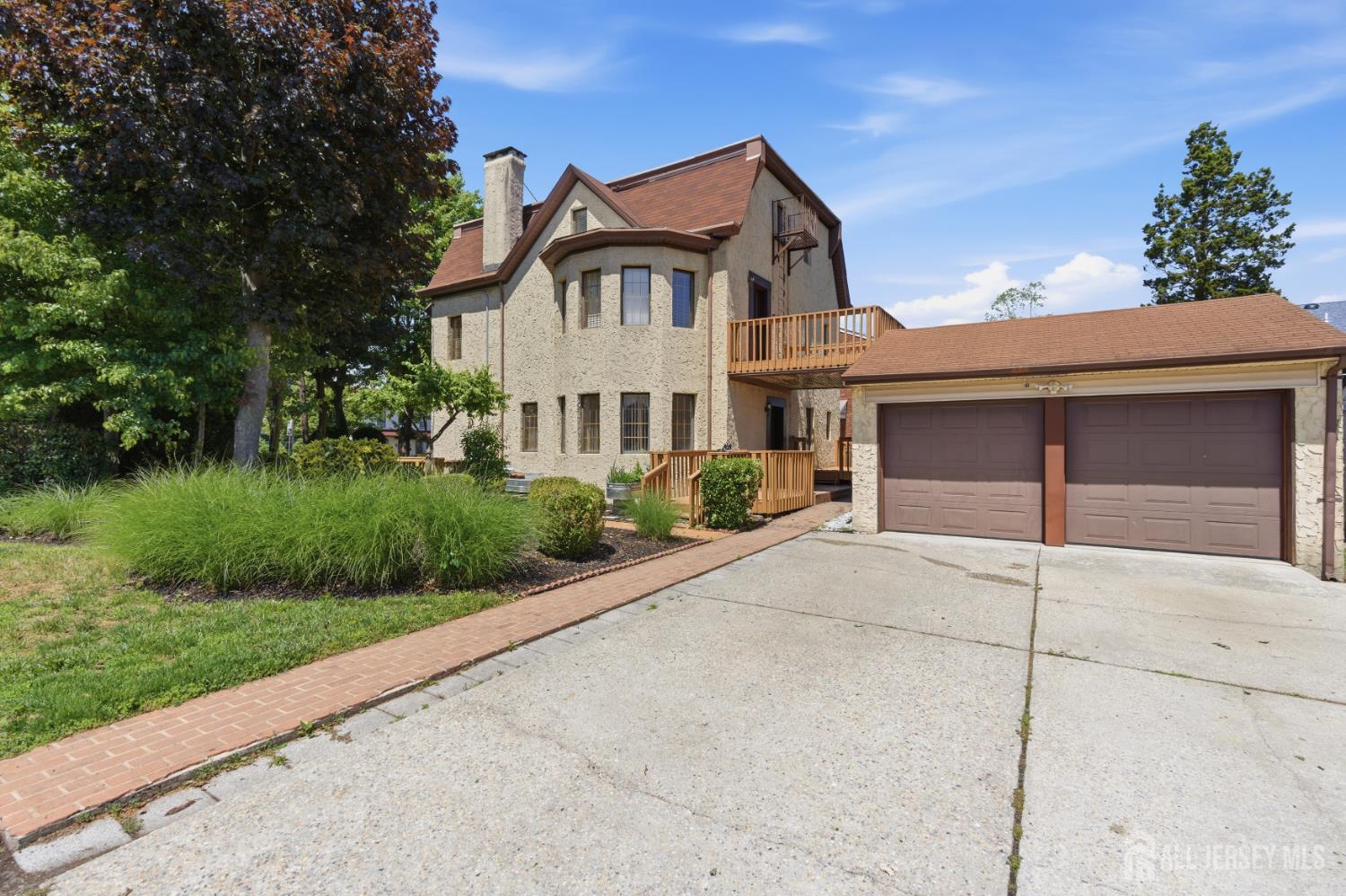 Photo of 329 S Pine Avenue, South Amboy NJ