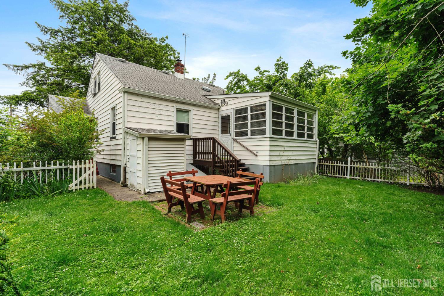 Homes for sale in Highland Park, NJ | 348 S 3Rd Ave, Highland Park, NJ 08904 | MLS# 2616564R