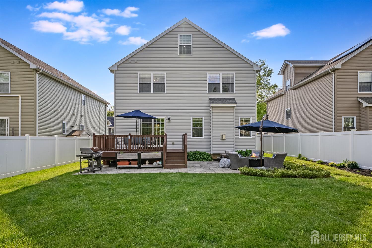 Homes for sale in Dunellen, NJ | 323 S Madison Ave, Dunellen, NJ 08812 | MLS# 2616525R