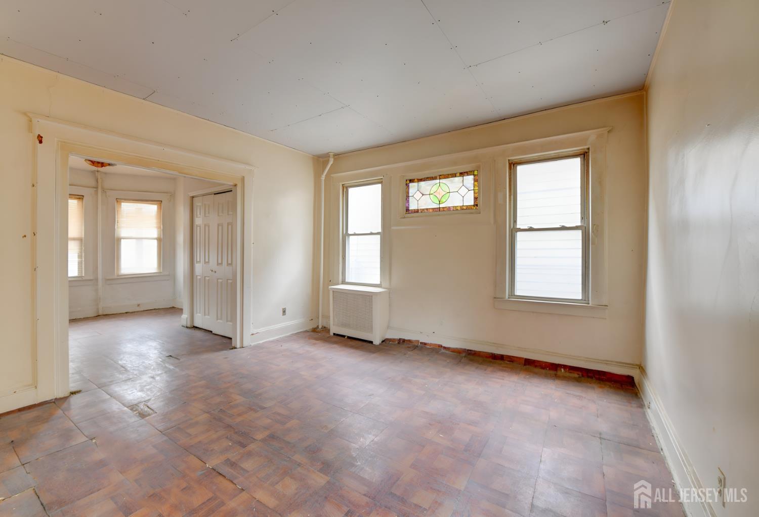 Listing photo 7