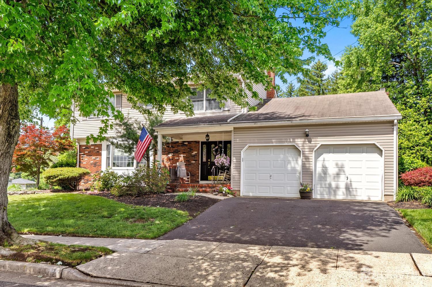 Homes for sale in Milltown, NJ | 176 Clay St, Milltown, NJ 08850 | MLS# 2616460R