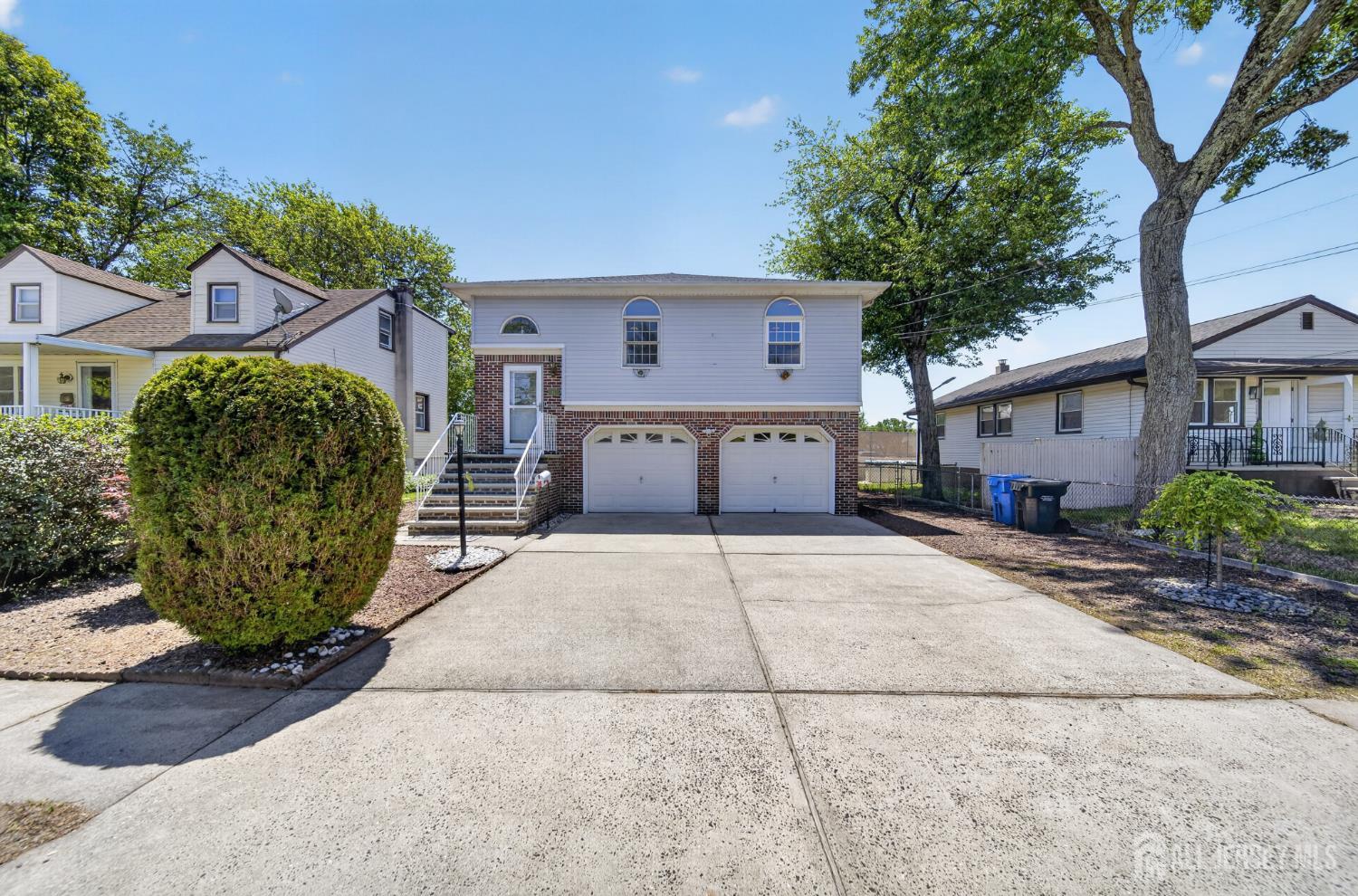 Homes for sale in Metuchen, NJ | 36 Aylin St, Metuchen, NJ 08840 | MLS# 2616291R