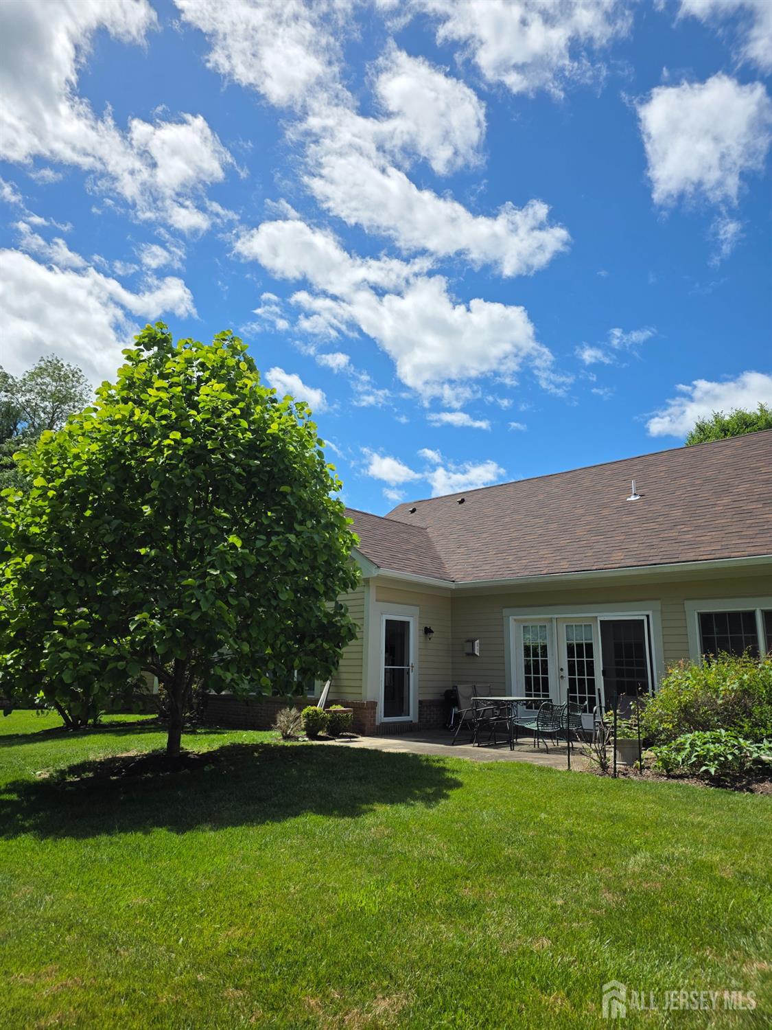 Homes for sale in Plainsboro, NJ | 47 Hedge Row Rd, Plainsboro, NJ 08540 | MLS# 2609991R