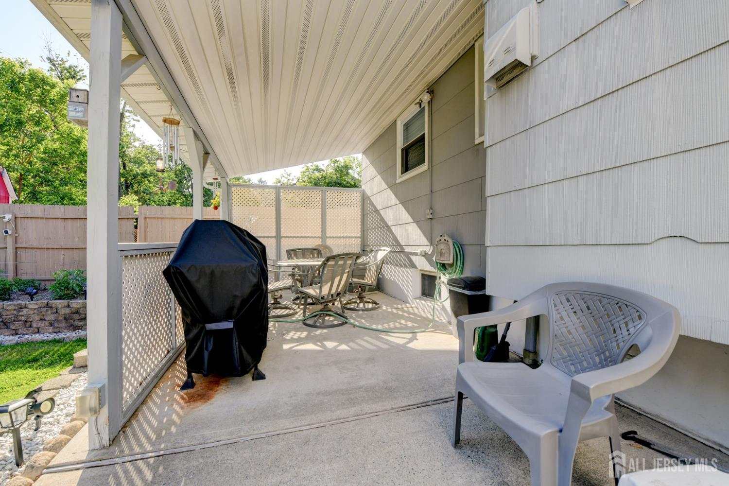 Homes for sale in Fords, NJ | 57 E William St, Fords, NJ 08863 | MLS# 2616832R