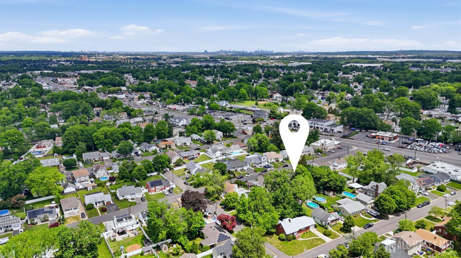 Homes for sale in Colonia, NJ | 31 Middle Hill Rd, Colonia, NJ 07067 | MLS# 2616586R