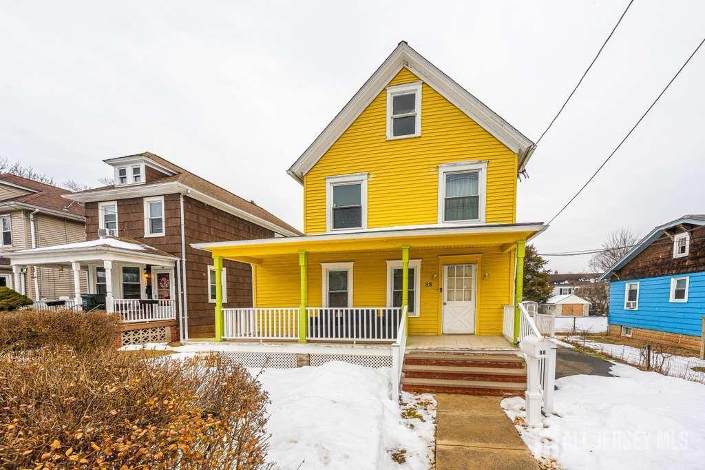 Photo of 88 Woodbridge Avenue