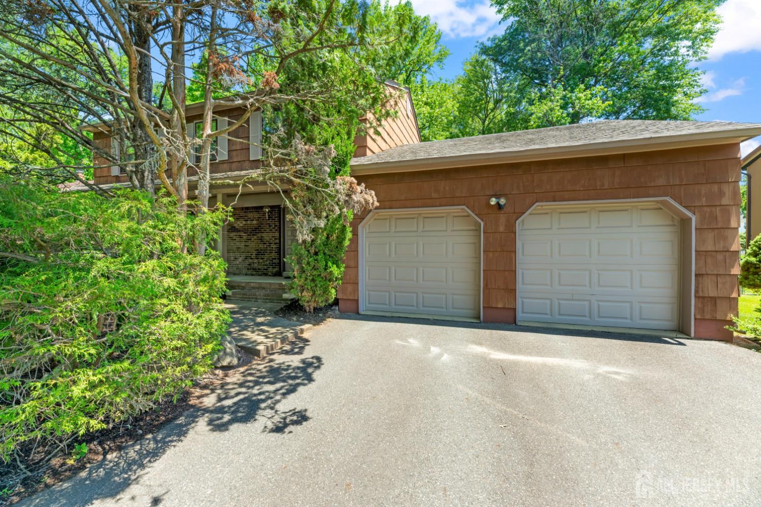 Photo of 11 Aspen Circle