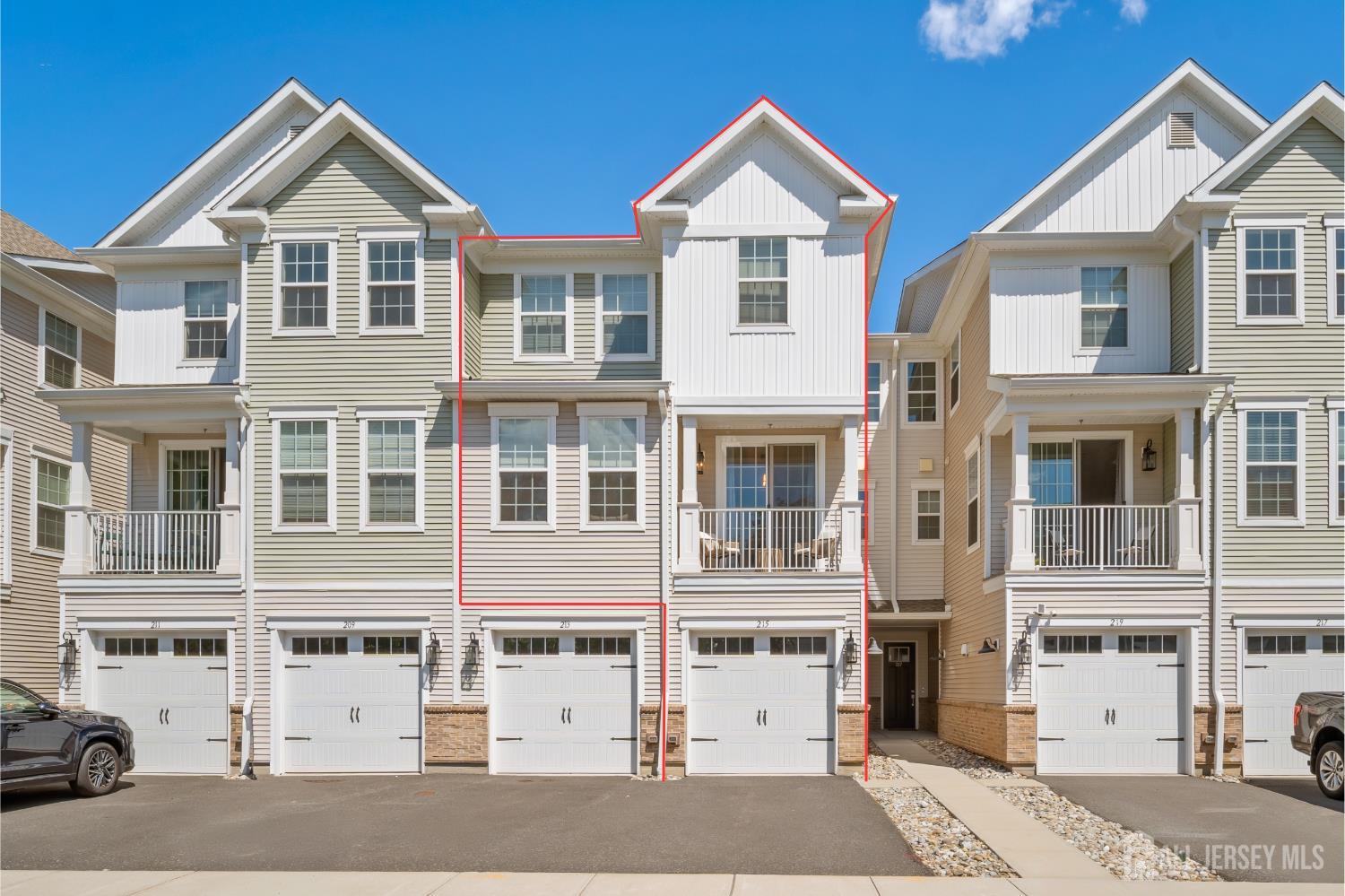 Photo of 215 Park Lane