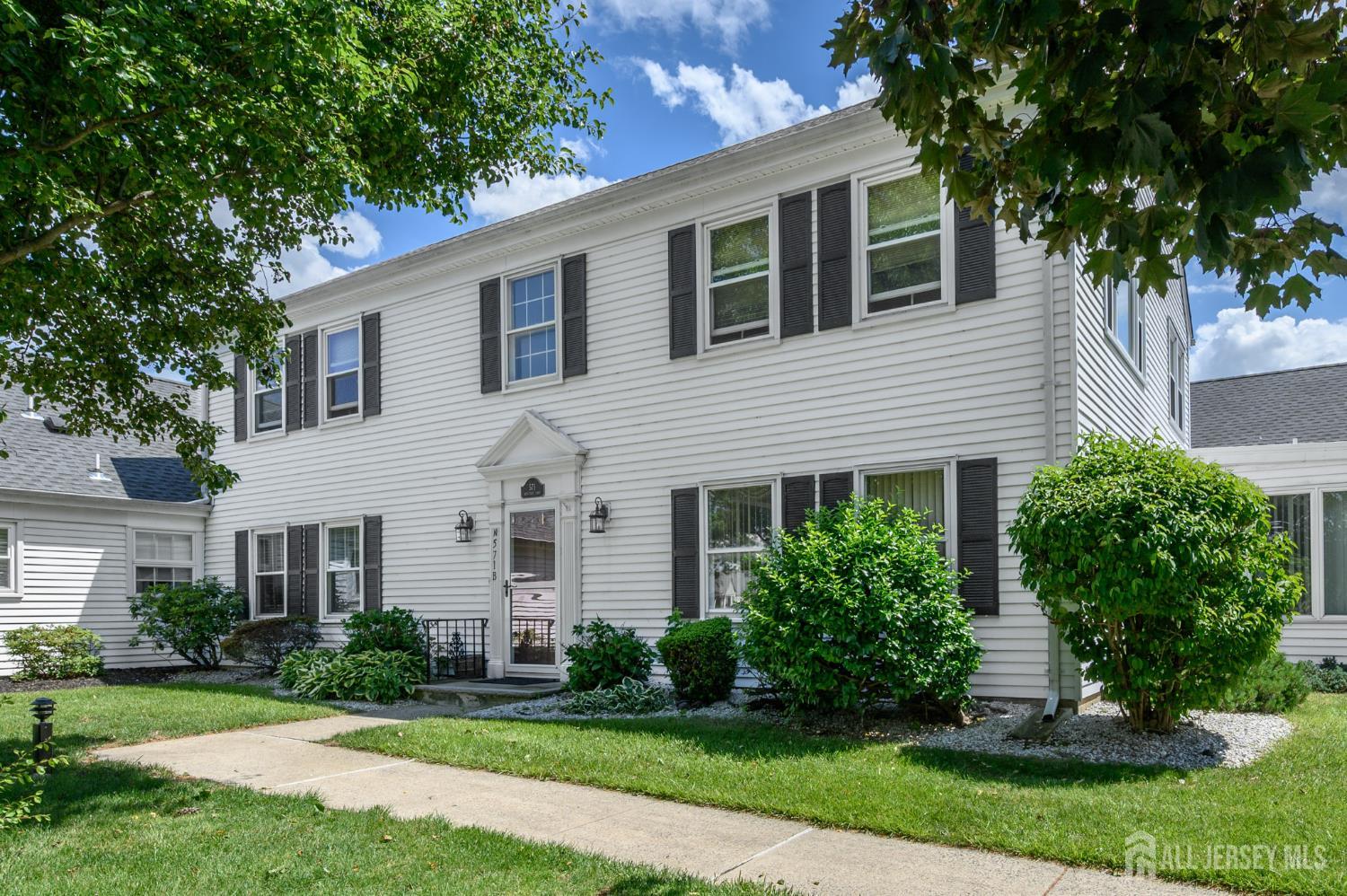 Homes for sale in Monroe, NJ | 571 B Westport Ln, Monroe, NJ 08831 | MLS# 2611717R