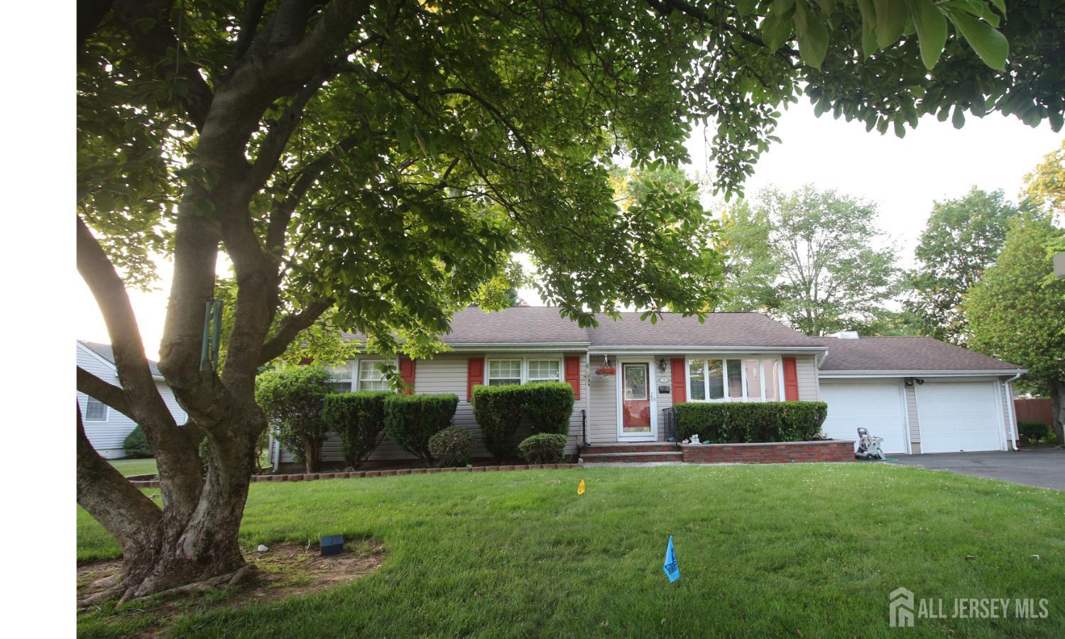 Photo of 248 W Prescott Avenue