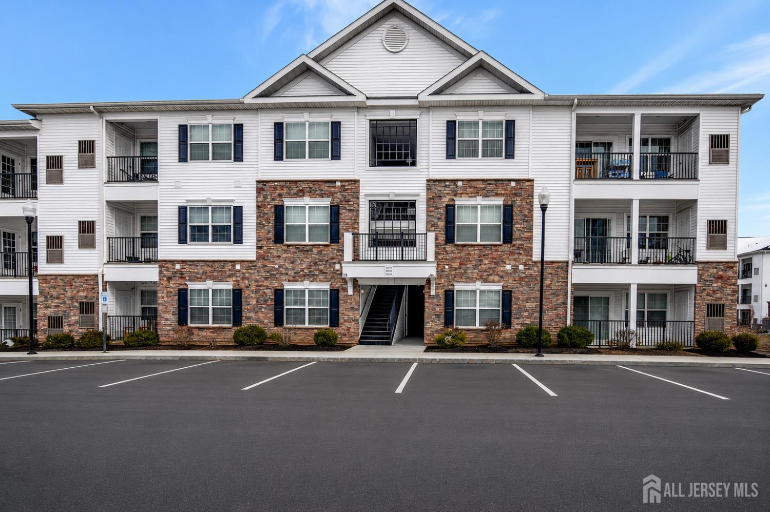 Photo of 715 Stiller Lane