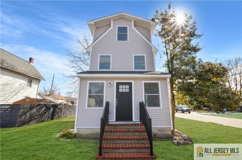Homes for sale in Helmetta, NJ | 24 John St, Helmetta, NJ 08828 | MLS# 2662192M