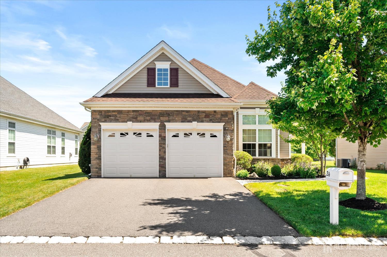 Photo of 24 Ravenslake Road