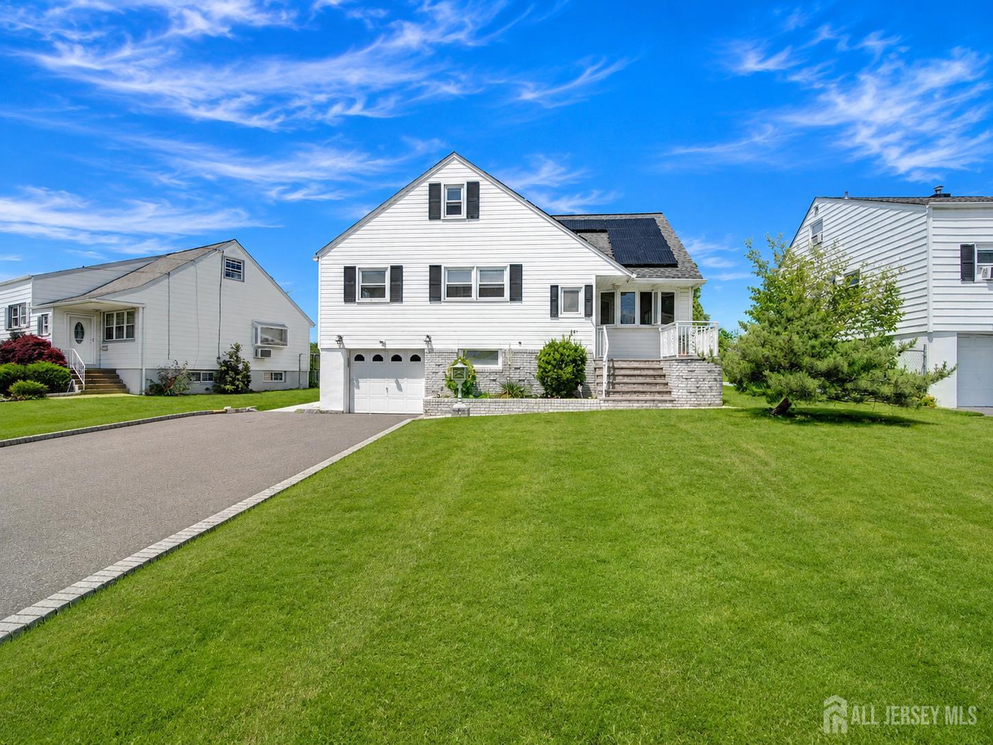 Photo of 19 Jonquil Circle