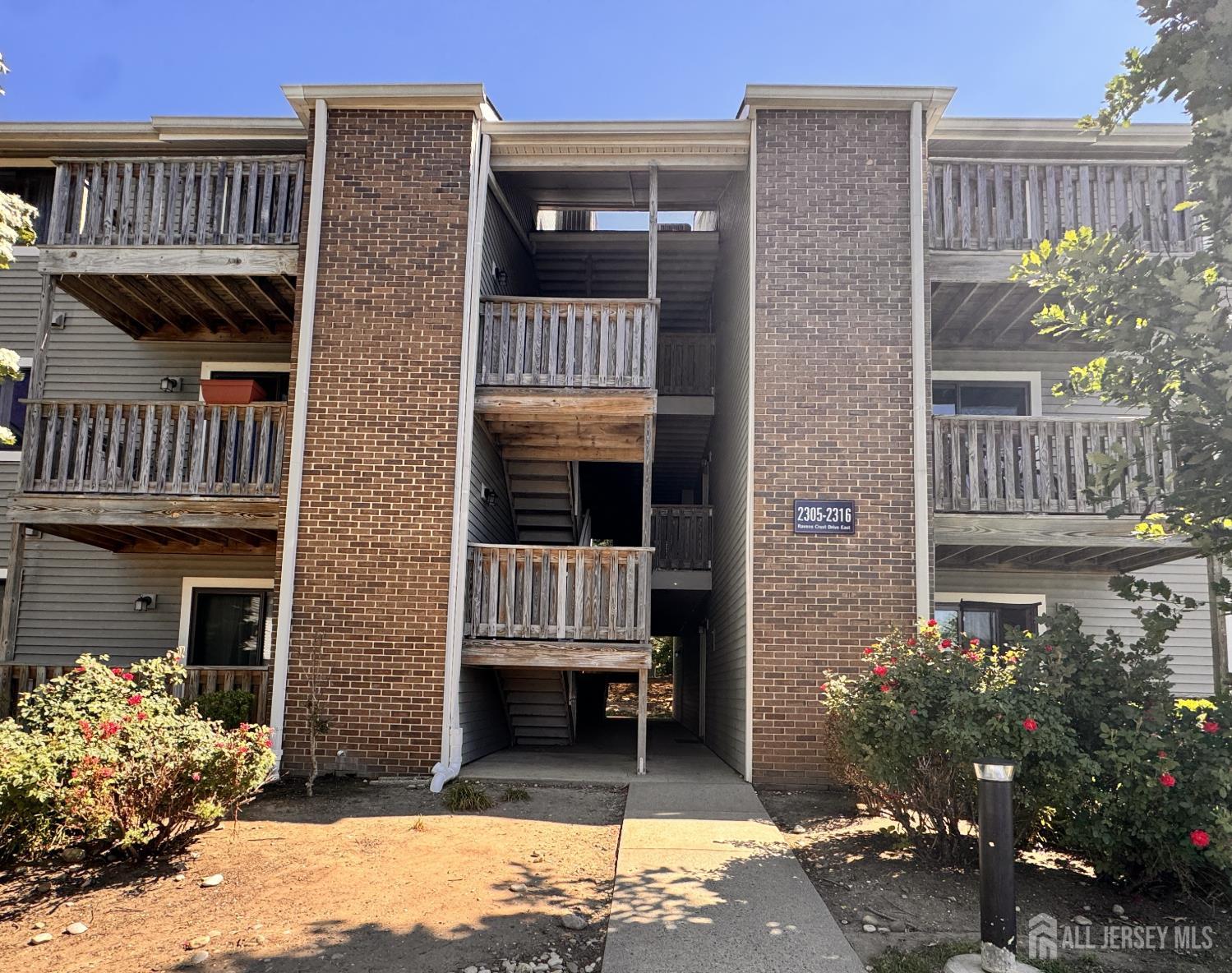 Photo of 2315 Ravens Crest Drive
