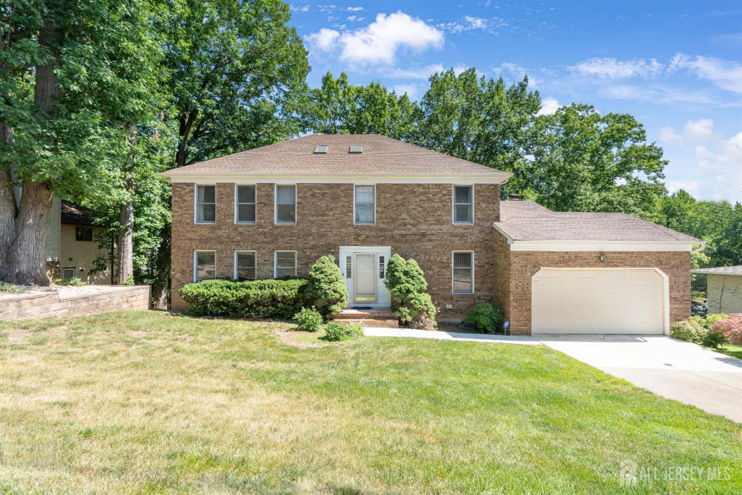 Homes for Sale in North Brunswick, NJ