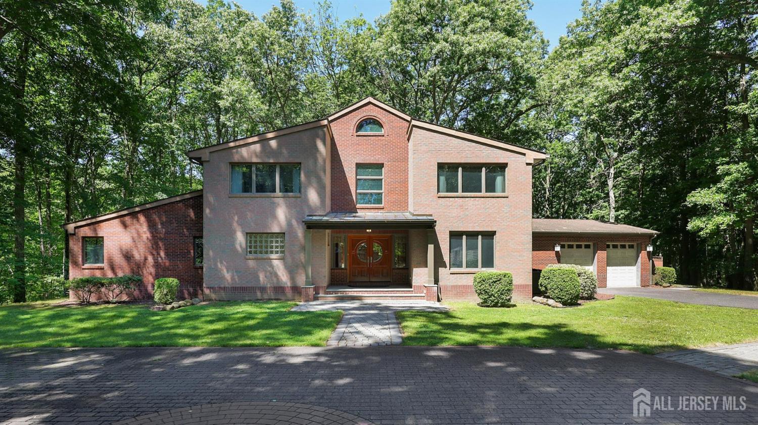 Homes for Sale in Monroe, NJ
