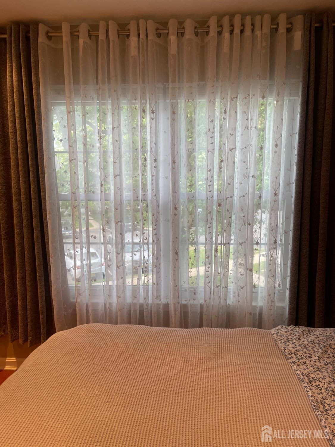 3rd image of 95 Morgan Pl, East Brunswick, NJ 08816 | MLS# 2618151R