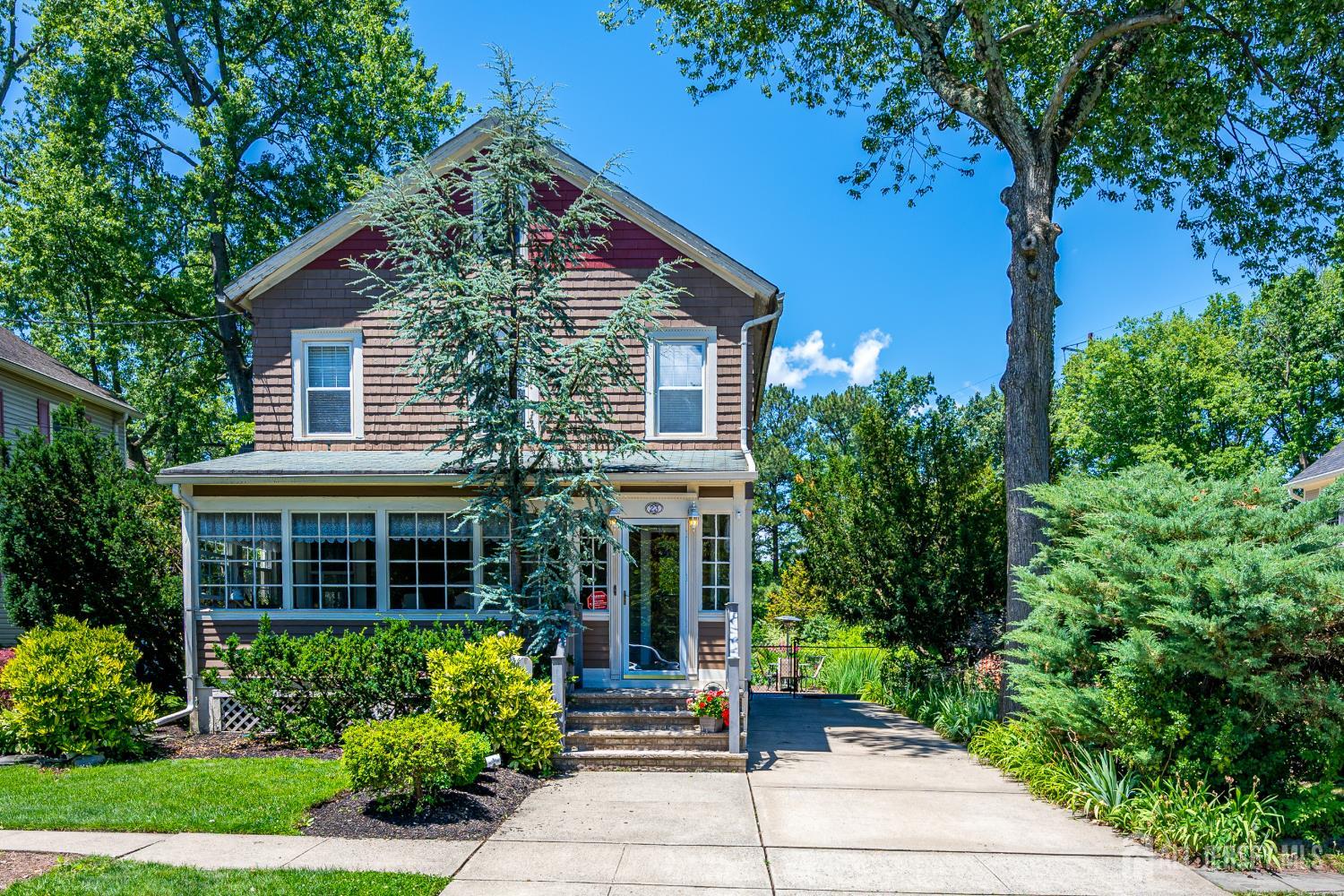 23 Rose Street, Metuchen, 08840, NJ