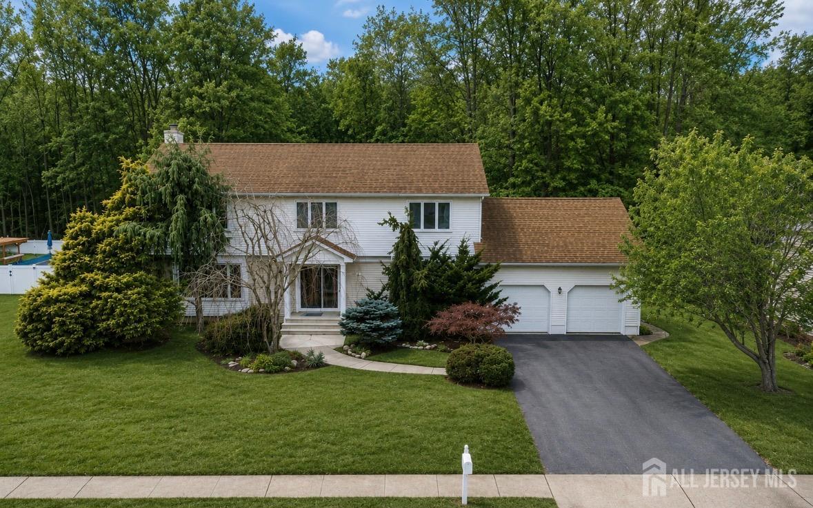 5 Washington Avenue, Morganville, 07751, NJ