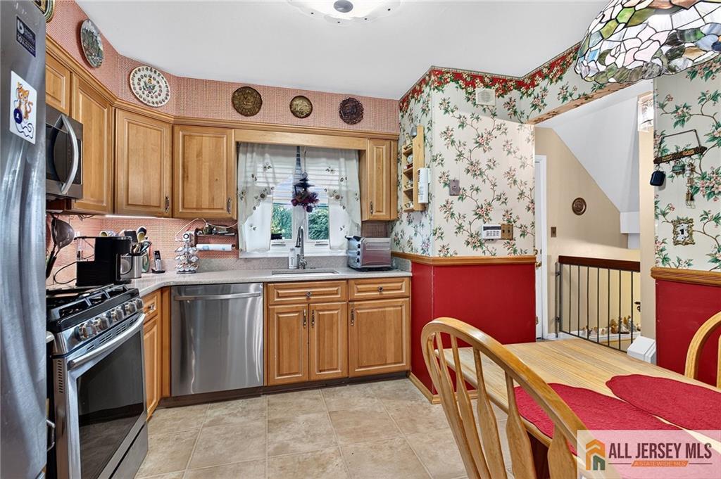 403 Peach Street 403