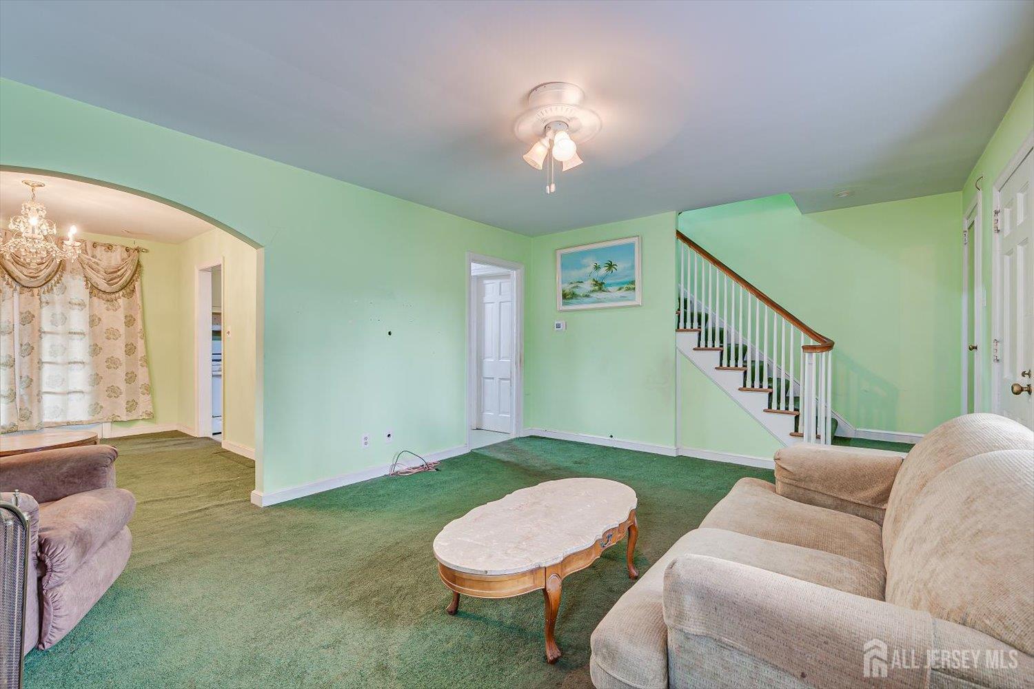 Listing photo 6