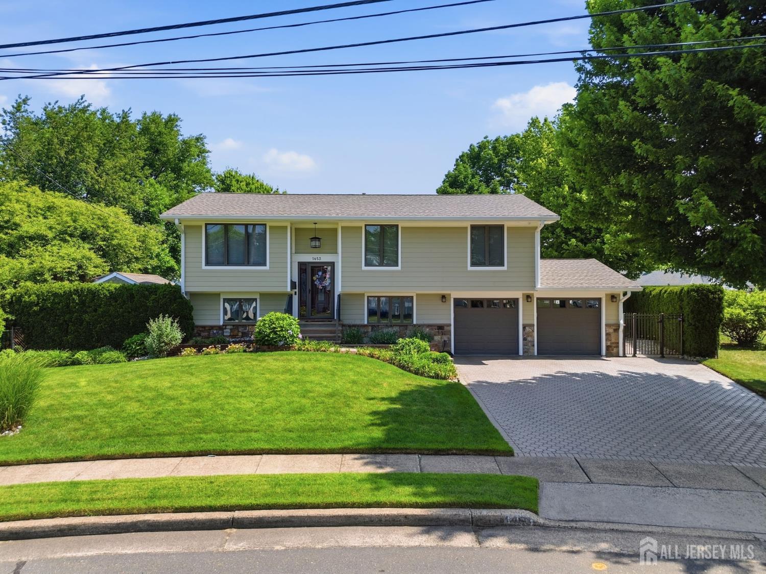 Homes for Sale in South Plainfield, NJ Homes for Sale in South Plainfield, NJ