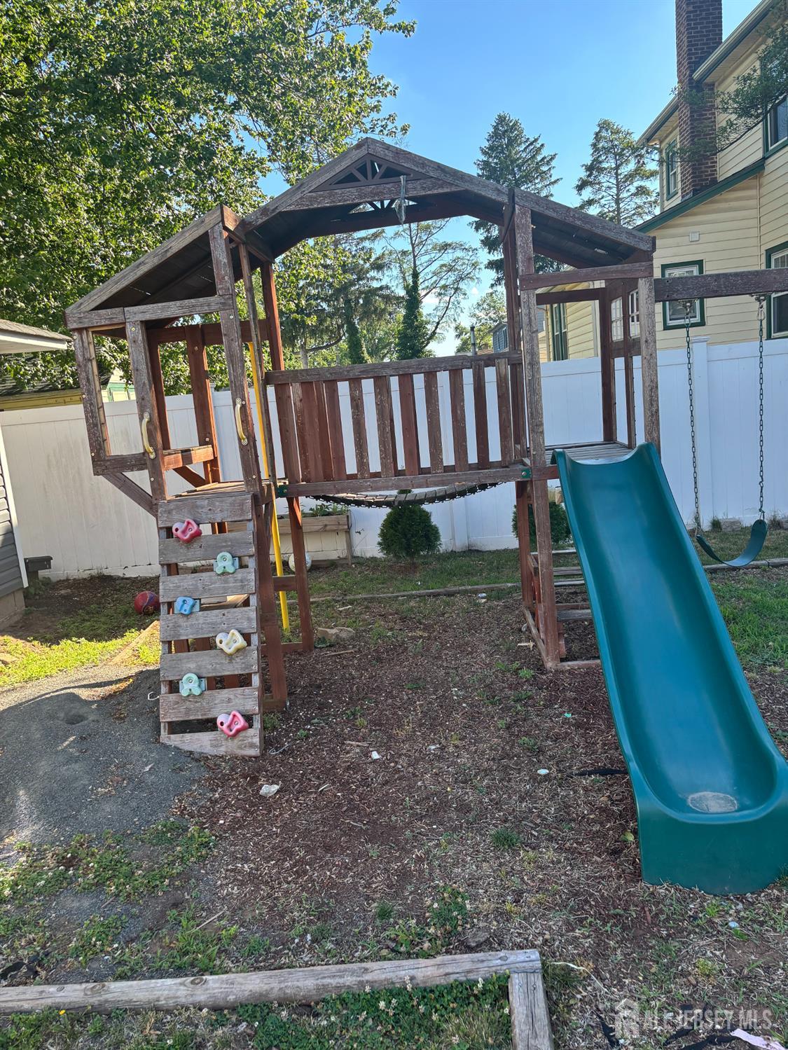 2nd image of 417 Jefferson Ave, Dunellen, NJ 08812 | MLS# 2700276R