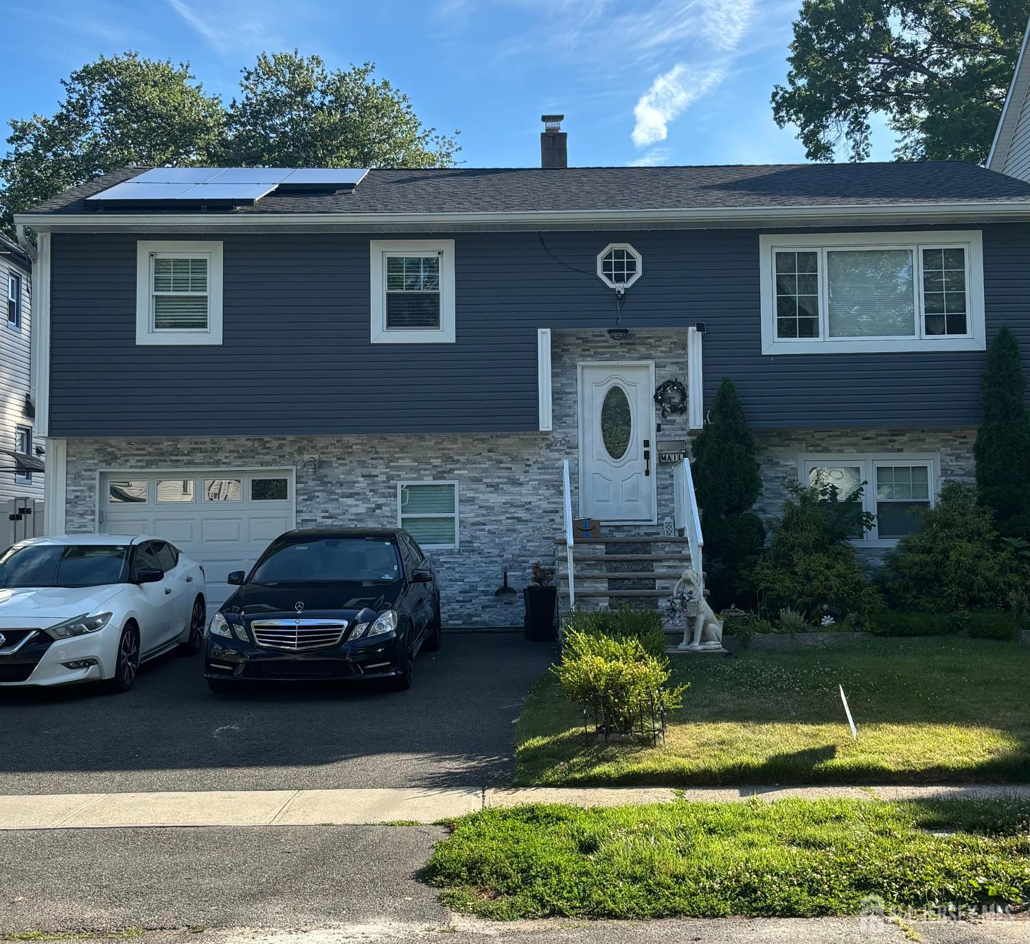 1st image of 417 Jefferson Ave, Dunellen, NJ 08812 | MLS# 2700276R