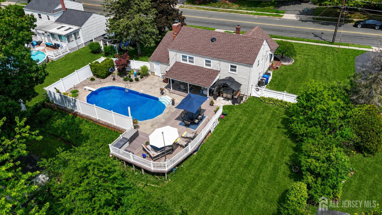 Homes for sale in Spotswood, NJ | 443 Old Stage Rd, Spotswood, NJ 08884 | MLS# 2700693R