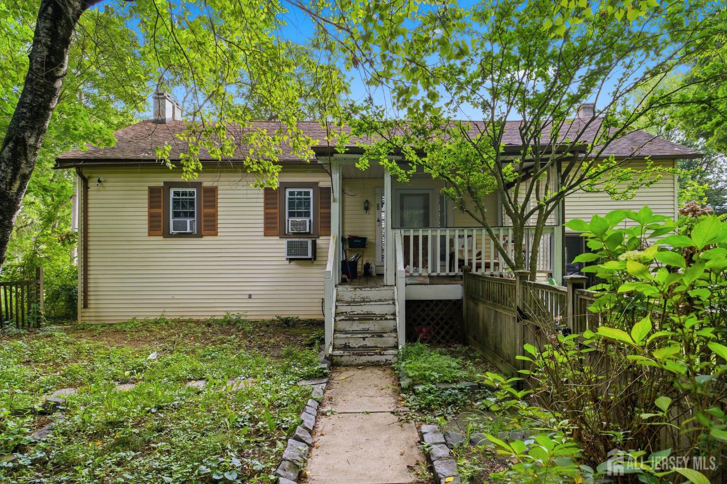Homes for sale in Washington, NJ | 43 1/2 Carlton Ave, Washington, NJ 07882 | MLS# 2700874R