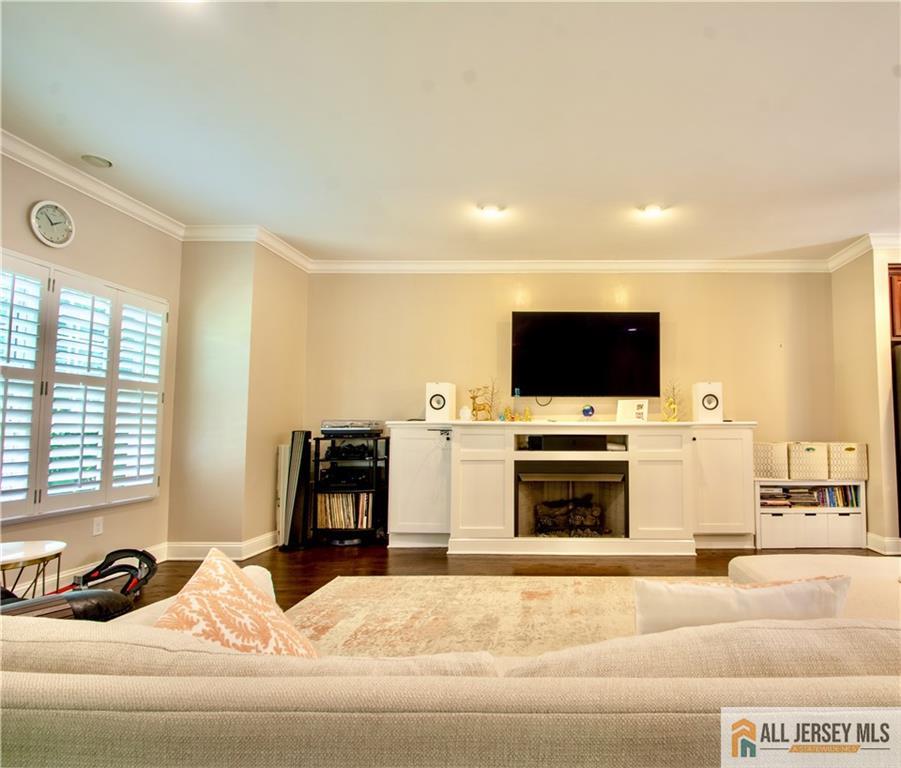 Homes for sale in Metuchen, NJ | 199 Amboy Ave #199D, Metuchen, NJ 08840 | MLS# 2662263M