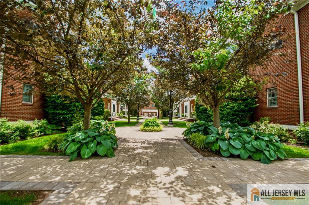 Homes for sale in Metuchen, NJ | 199 Amboy Ave #199D, Metuchen, NJ 08840 | MLS# 2662263M