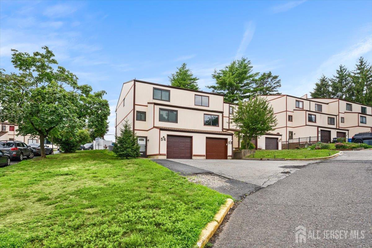 4th image of 53 Ellen Heath Dr, Matawan, NJ 07747 | MLS# 2701295R