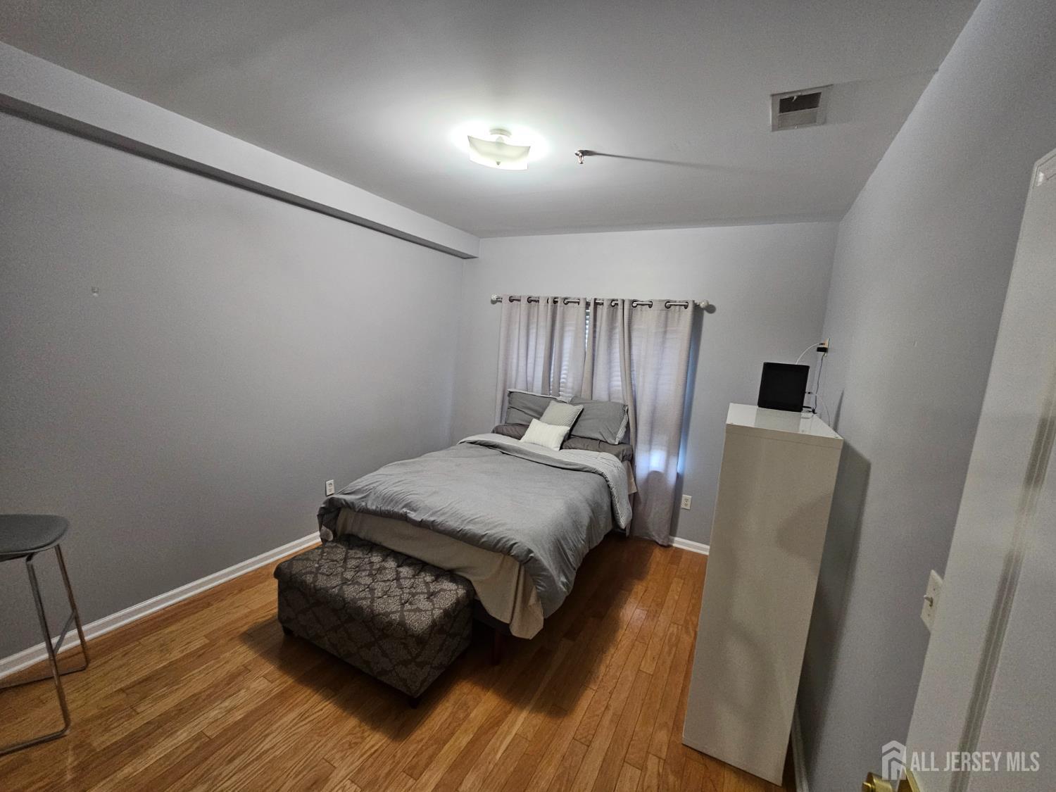 351 S Broad Street S 206