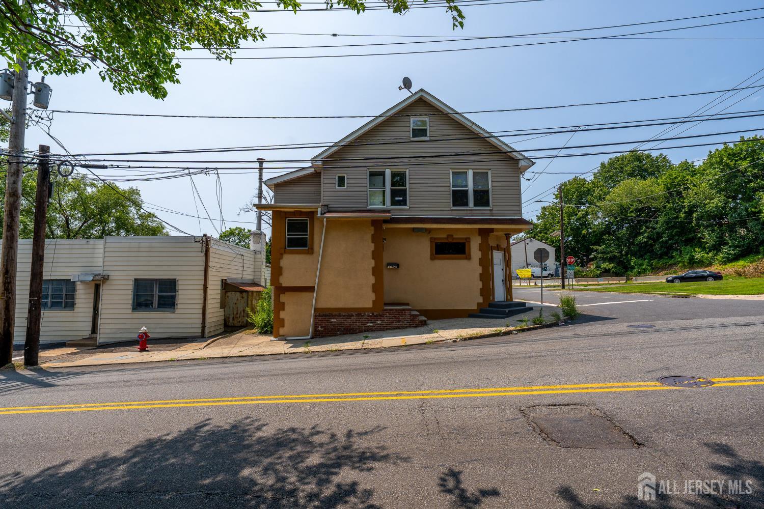Listing photo 7