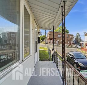 3rd image of 319 Warren St, Phillipsburg, NJ 08865 | MLS# 2701655R