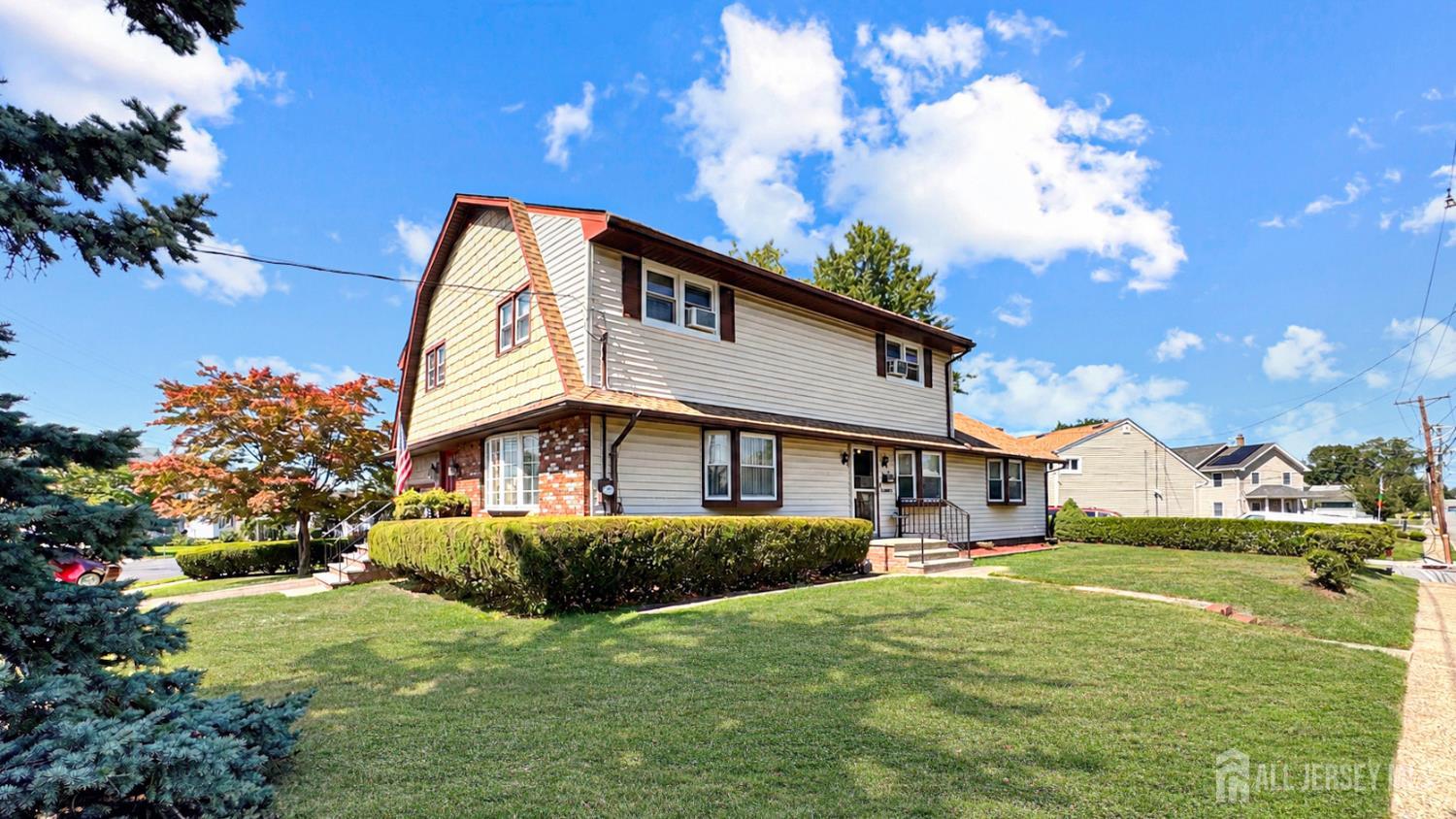 2nd image of 100 Westminster Pl, Saddle Brook, NJ 07663 | MLS# 2701731R