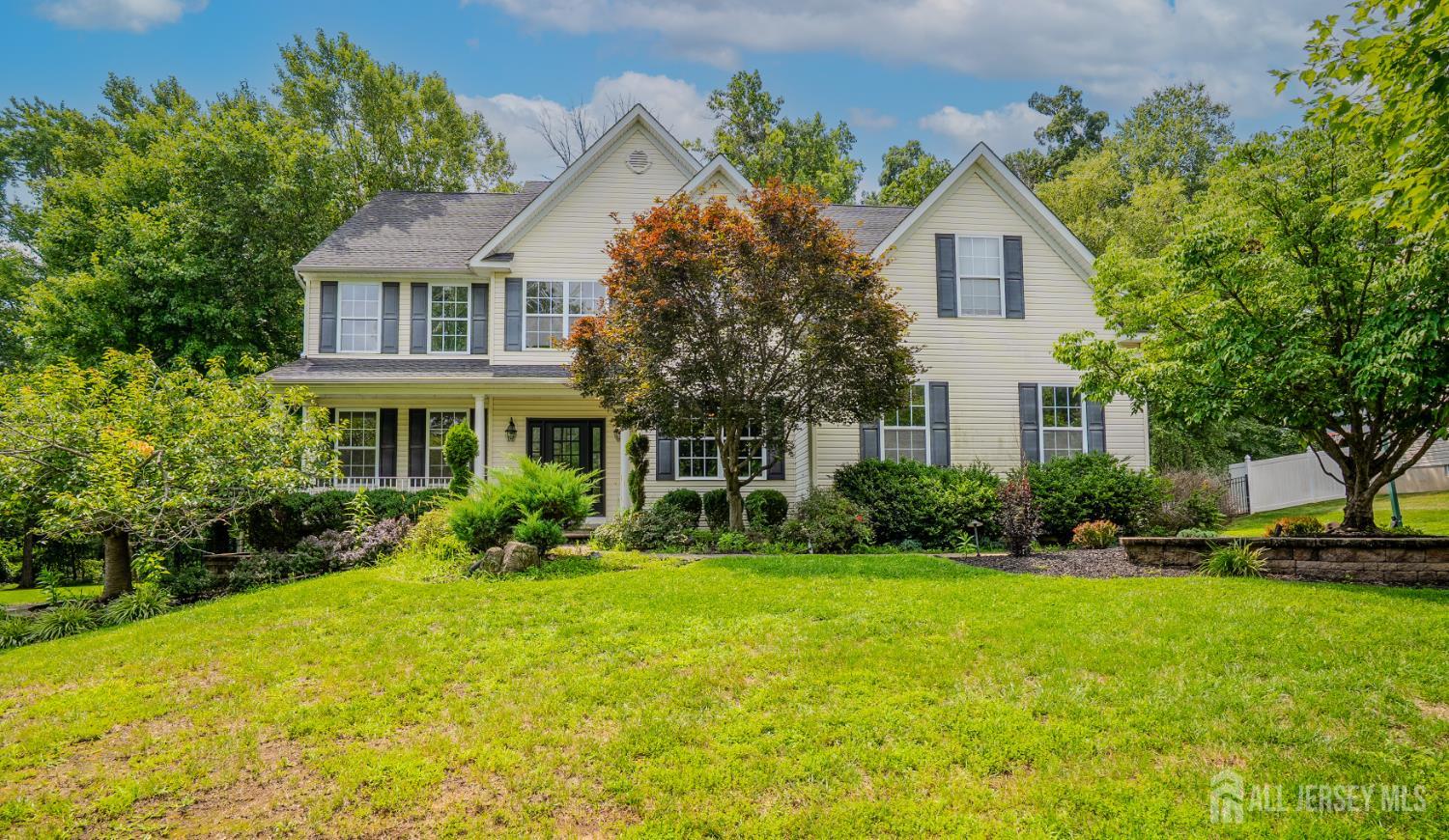 Featured listings