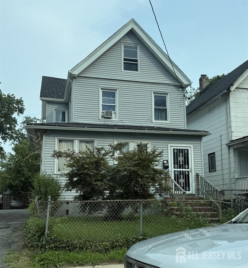 1st image of 979 W 4th St W, Plainfield, NJ 07063 | MLS# 2701819R