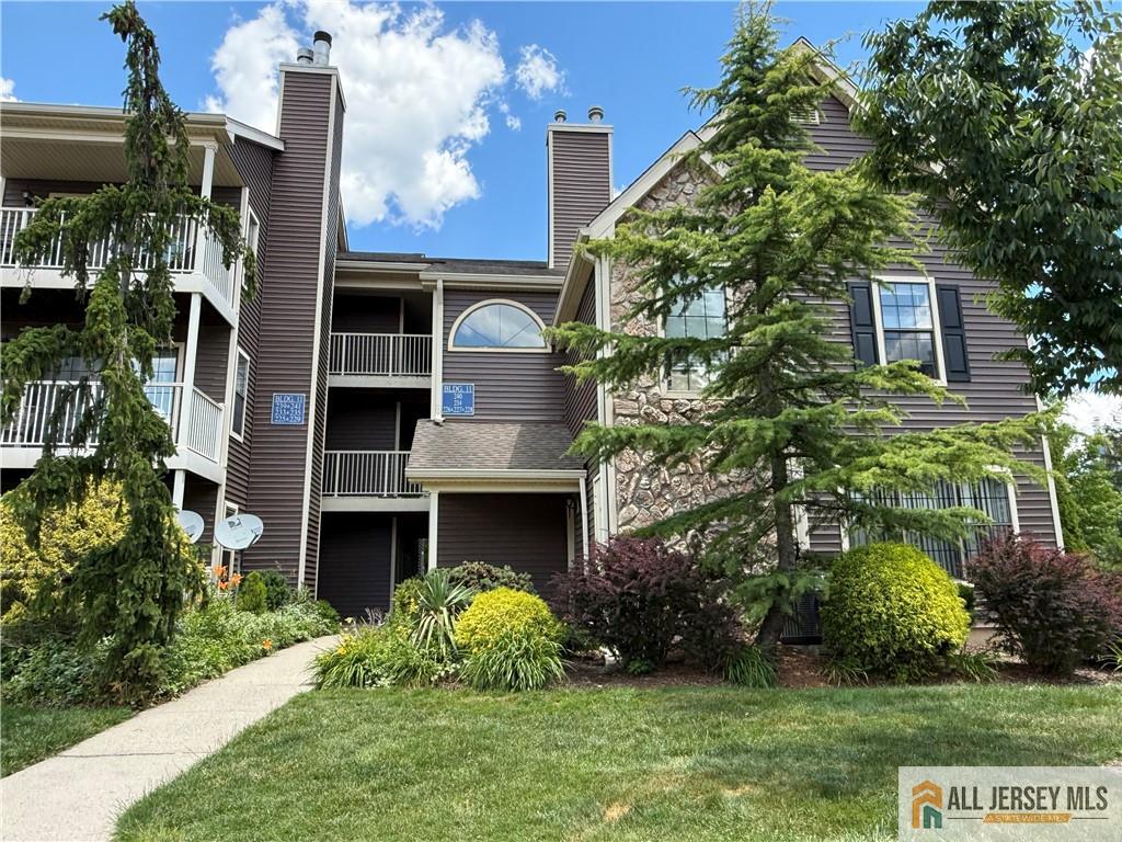 1st image of 226 Blew Ct, East Brunswick, NJ 08816 | MLS# 2662327M