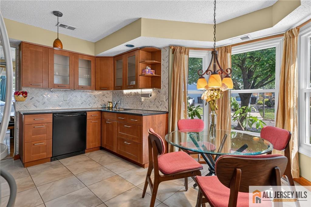 5th image of 192 Stults Ln #192, East Brunswick, NJ 08816 | MLS# 2770080M