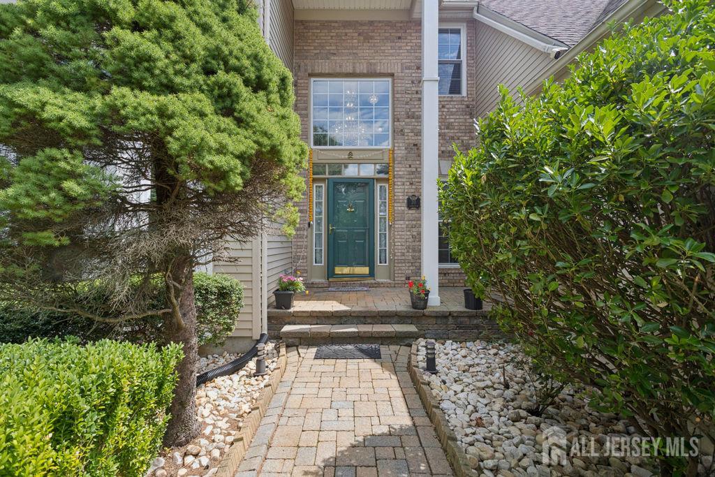 3rd image of 30 Larkspur Dr, Dayton, NJ 08810 | MLS# 2701746R
