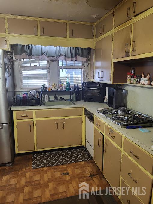 5th image of 224 N 9Th Ave N, Manville, NJ 08835 | MLS# 2701980R