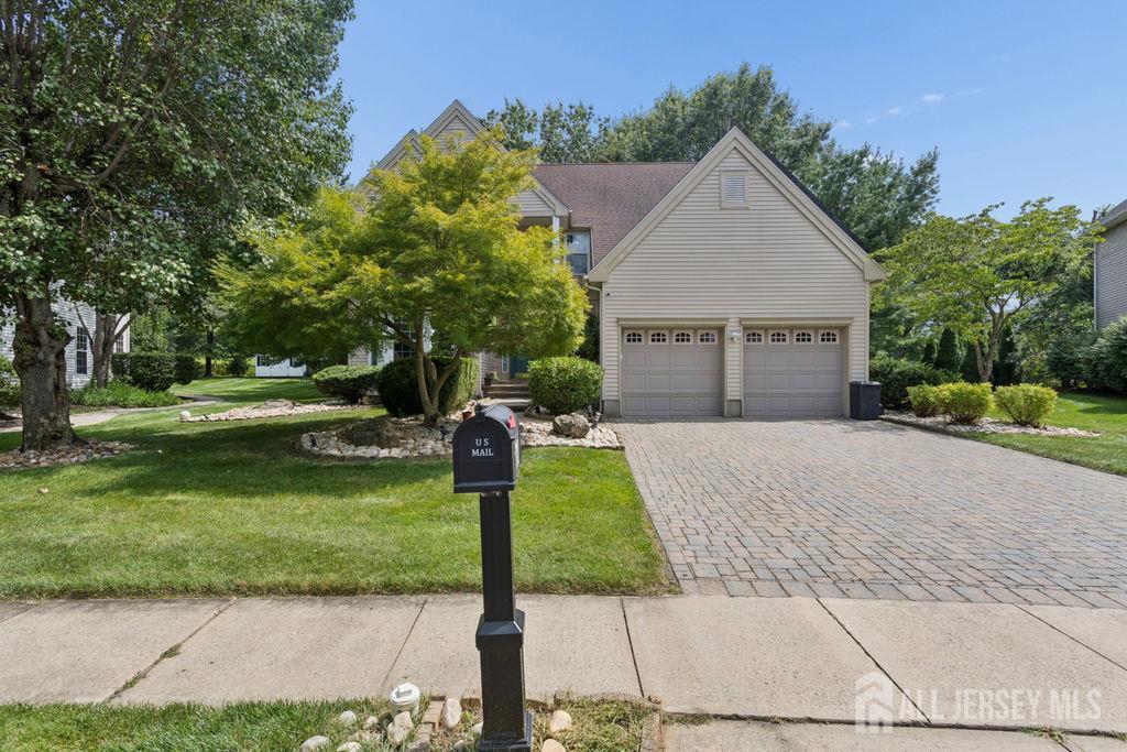 2nd image of 30 Larkspur Dr, Dayton, NJ 08810 | MLS# 2701746R