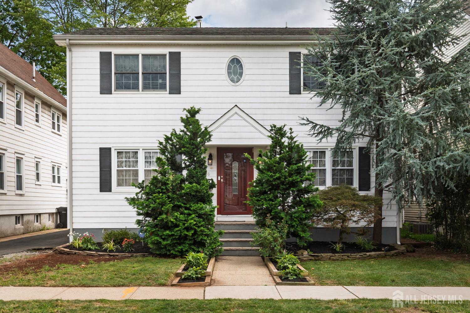 1st image of 426 Magnolia St, Highland Park, NJ 08904 | MLS# 2701971R