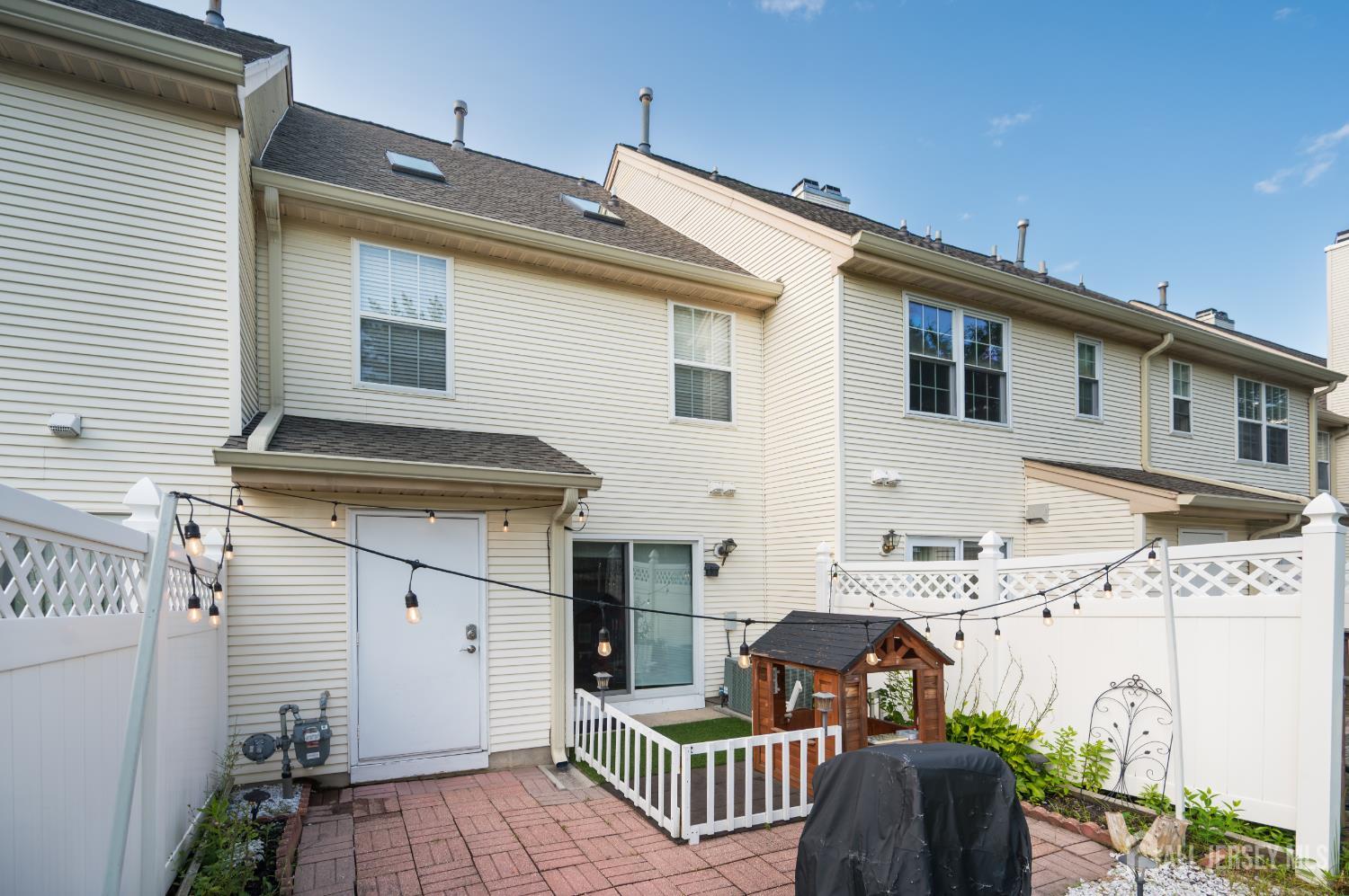 5th image of 123 Daniel Ct, South Brunswick, NJ 08824 | MLS# 2702201R