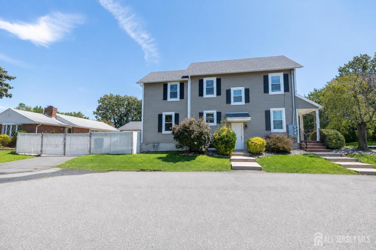 2nd image of 637 Main St, Sayreville, NJ 08872 | MLS# 2701841R