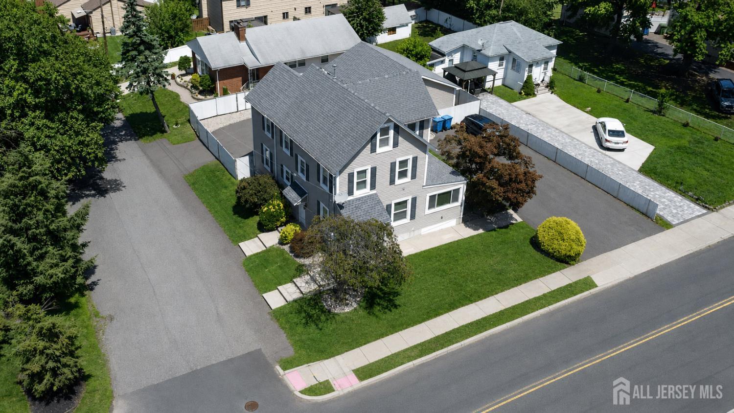 5th image of 637 Main St, Sayreville, NJ 08872 | MLS# 2701841R