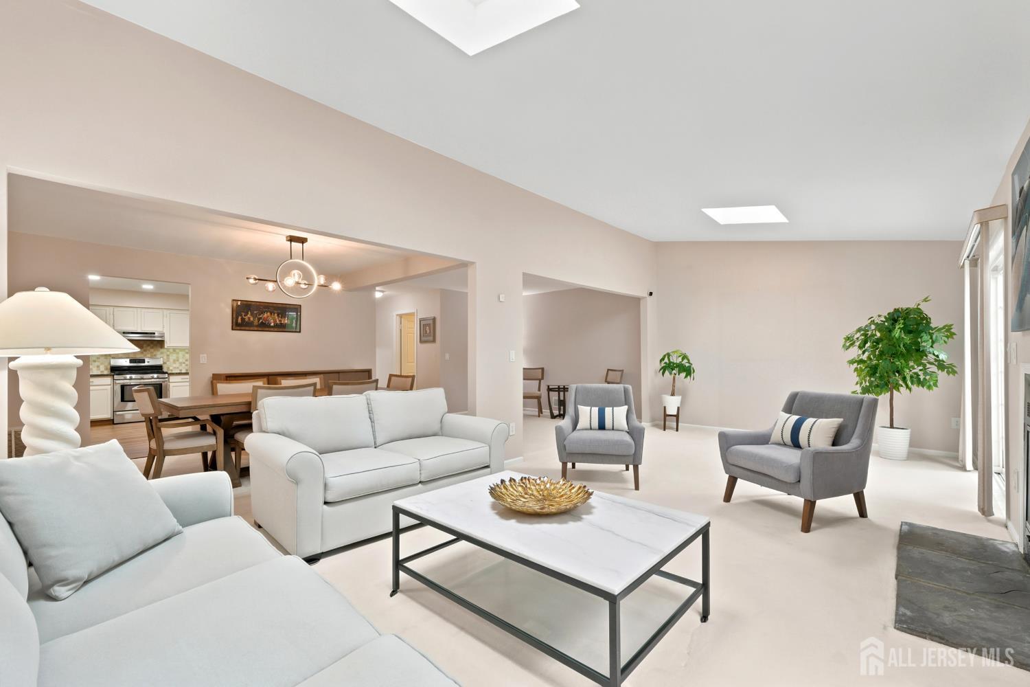 Our Active Listings Our Active Listings